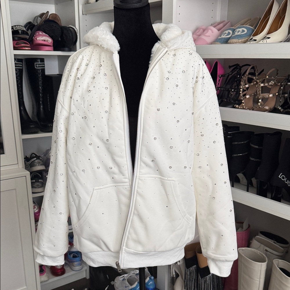 VYBES Women's White FUR Hooded Jacket with Rhinestone Accents Size M